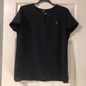 Chase employee attire navy short sleeve top - 12